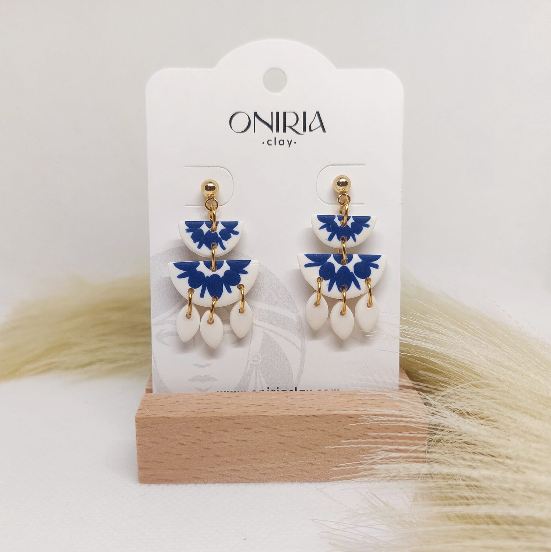 Iris S blanco y azul - 4