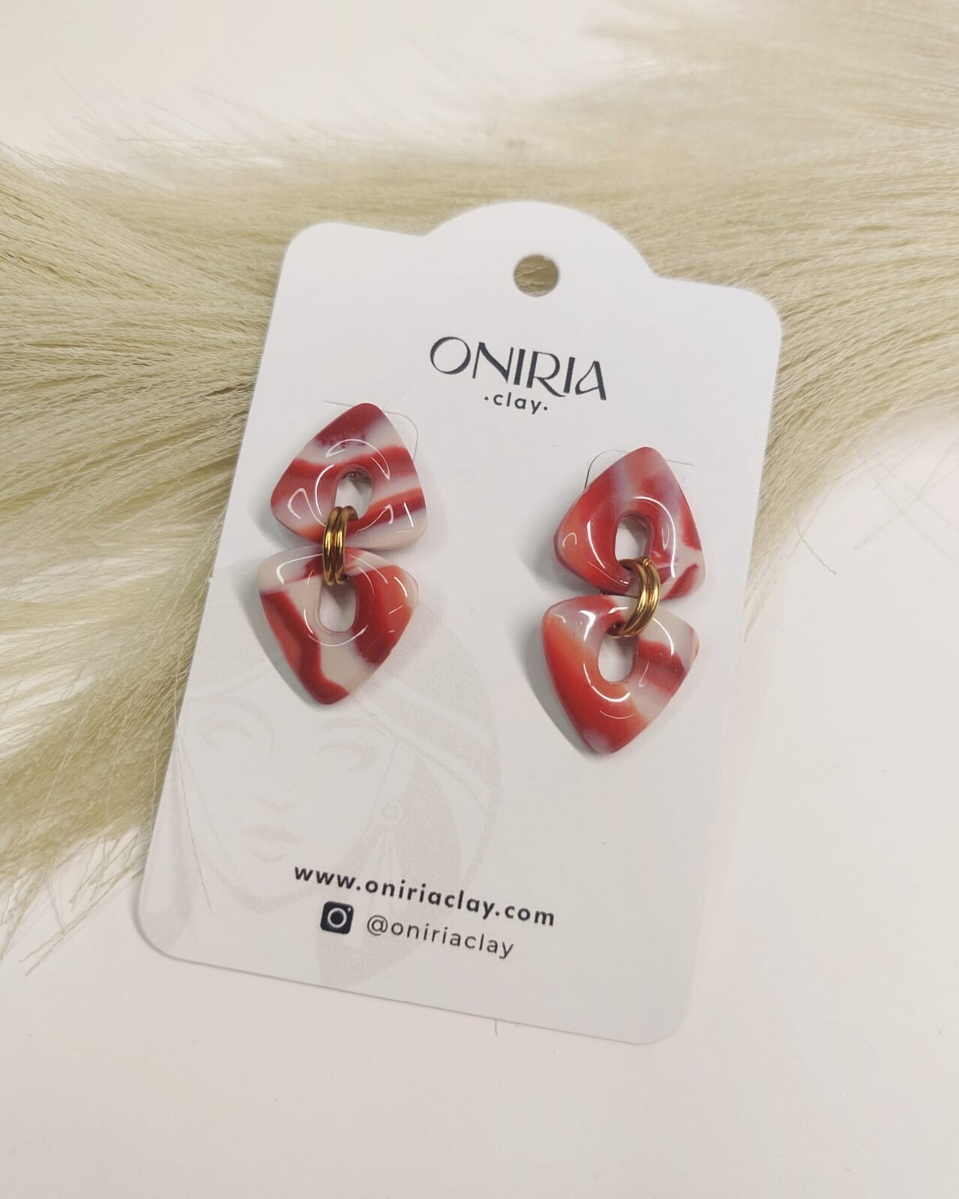 Nina marmol rojo - 2